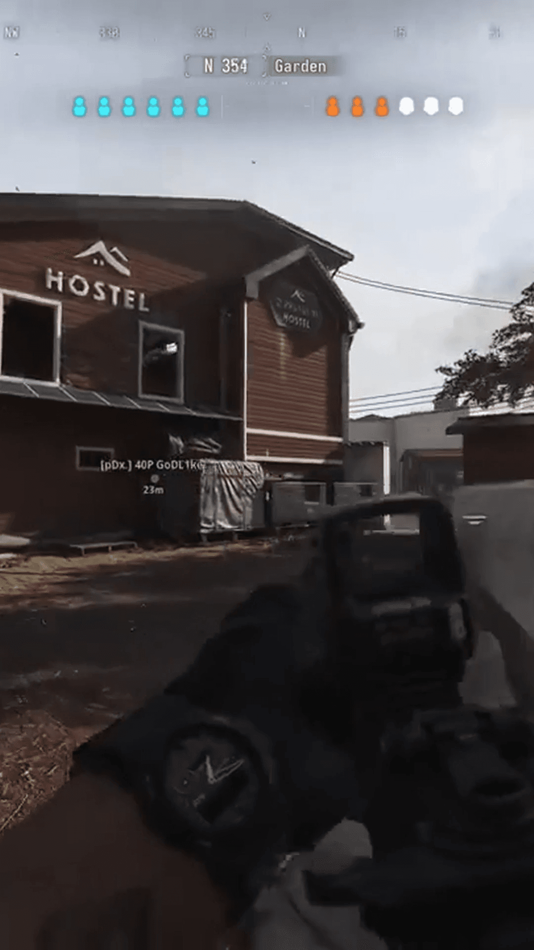 Call of Duty Modern Warfare 4 gameplay with standard vertical crop where minimap and weapon information are cut off by 9:16 boundaries